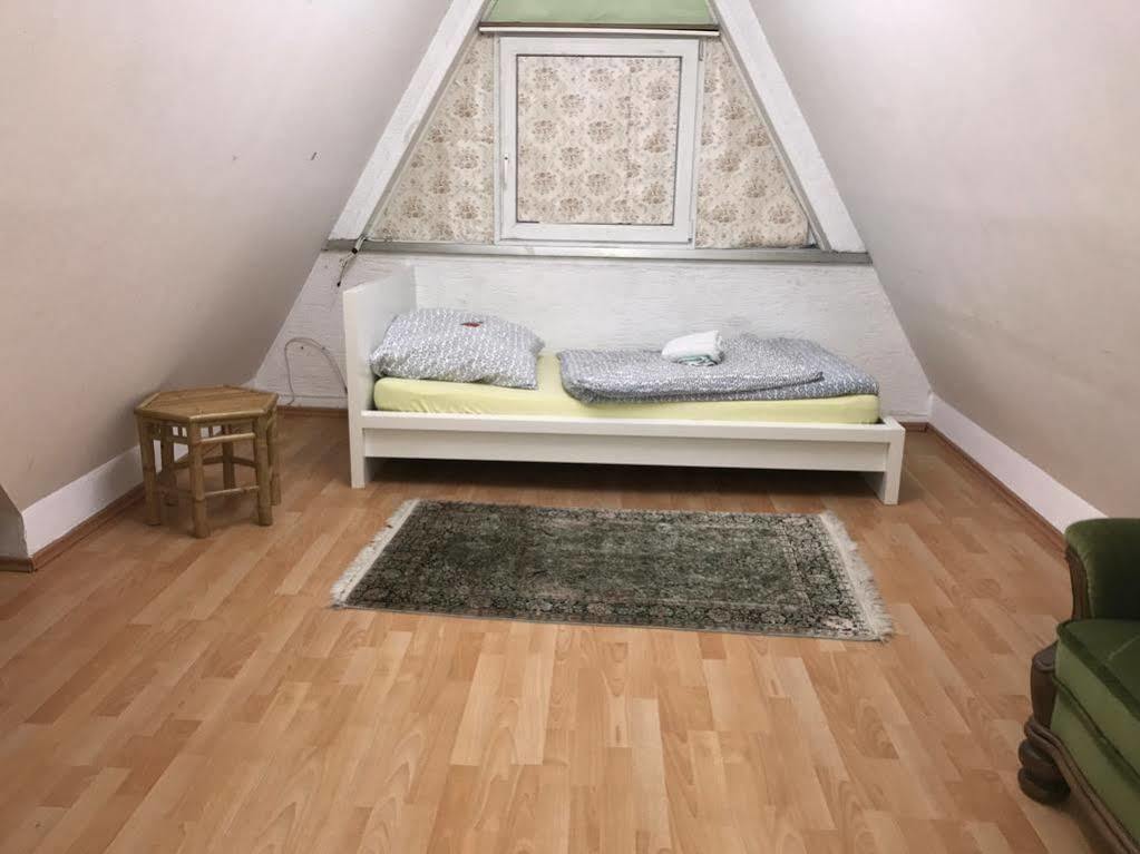A&s Roonstrasse Apartment *