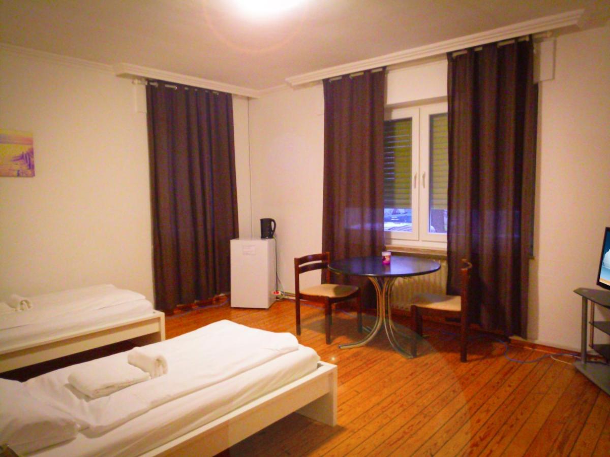 A&s Roonstrasse Bonn